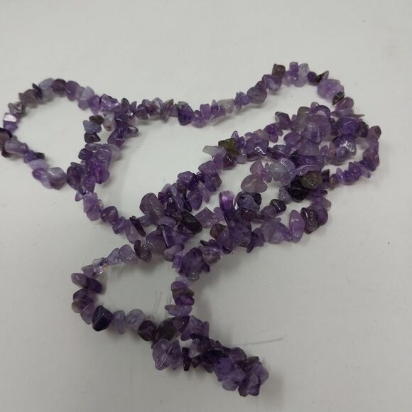 Approximately 34" Strand of Amethyst Bead Chip Beads - Picture 7 of 7